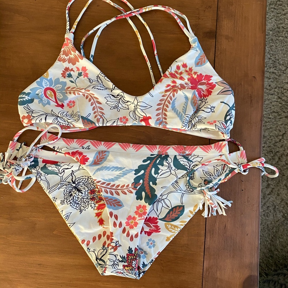 Sea Gypsies Swim